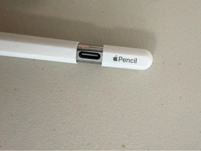 Apple Pencil (USB-C Type) preowned compatible with ur iPad generation